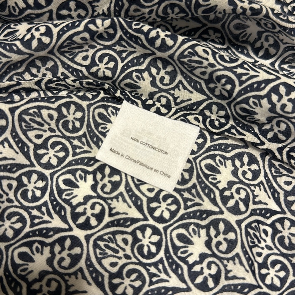 Tory Burch navy blue/white button down blouse size 2 - Picture 5 of 6
